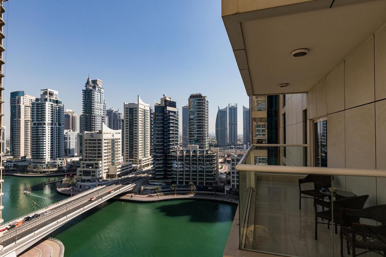 V Edition - Tranquil Retreat With Terrace And Epic Marina View Dubai