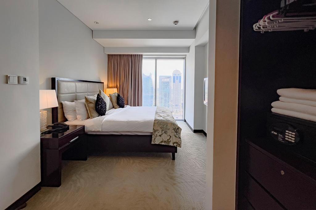 Address Marina - Luton Appartement