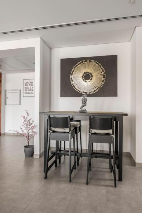 Guest Ready - Luxury One Bedroom Difc Burj Khalifa View Appartement