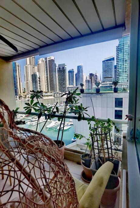 Marina View, 3 Min Walk To Metro And Beach Plus Free One Hour Boat Trip Apartament