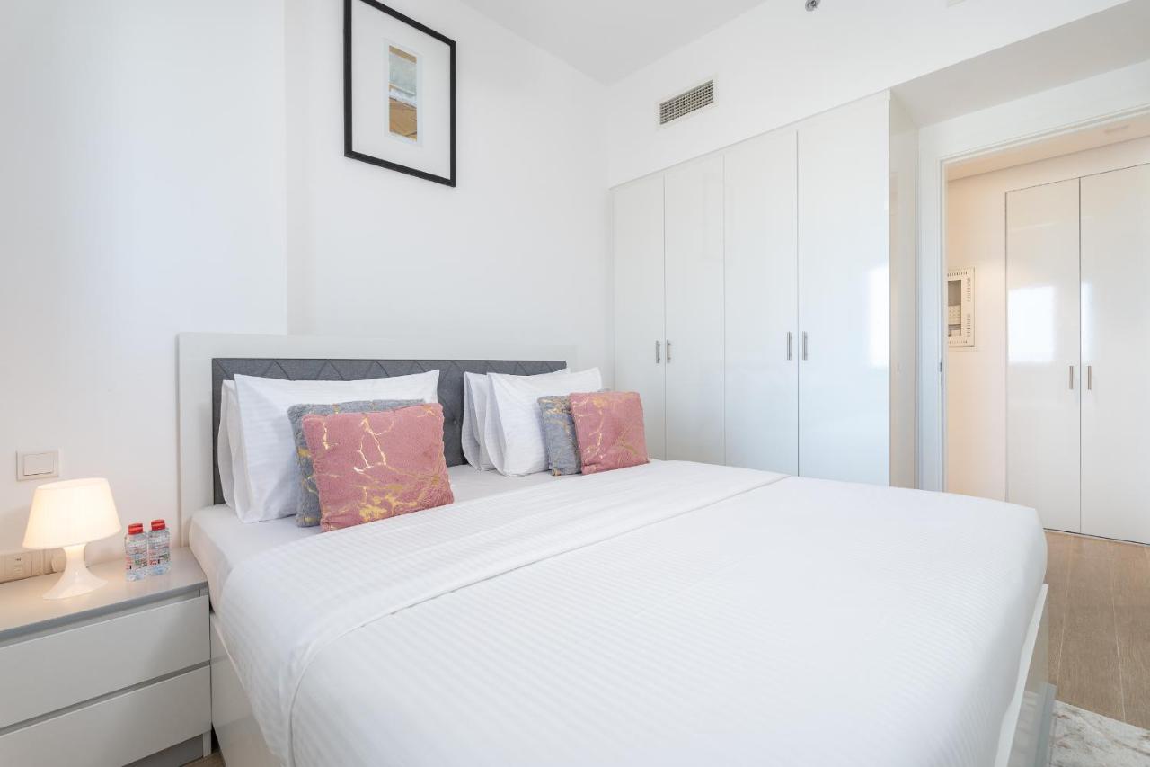 Trinity Homes - Luxury 2br With Modern Amenities, Near To Energy Metro Station Appartement Dubaï