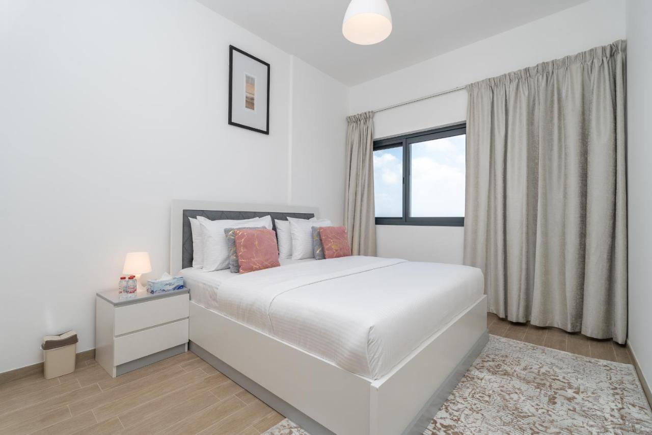 Trinity Homes - Luxury 2br With Modern Amenities, Near To Energy Metro Station Appartement Dubaï