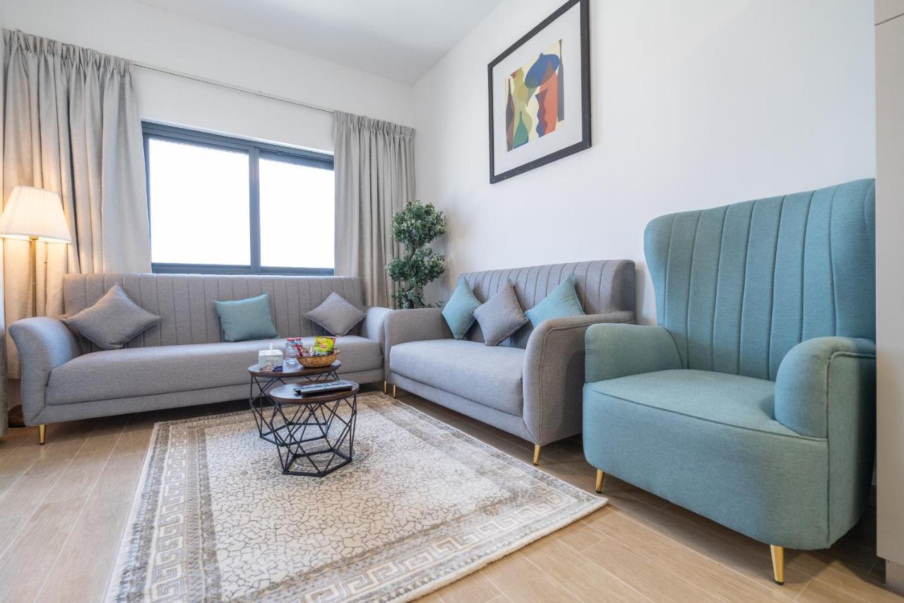 Appartement Trinity Homes - Luxury 2br With Modern Amenities, Near To Energy Metro Station *