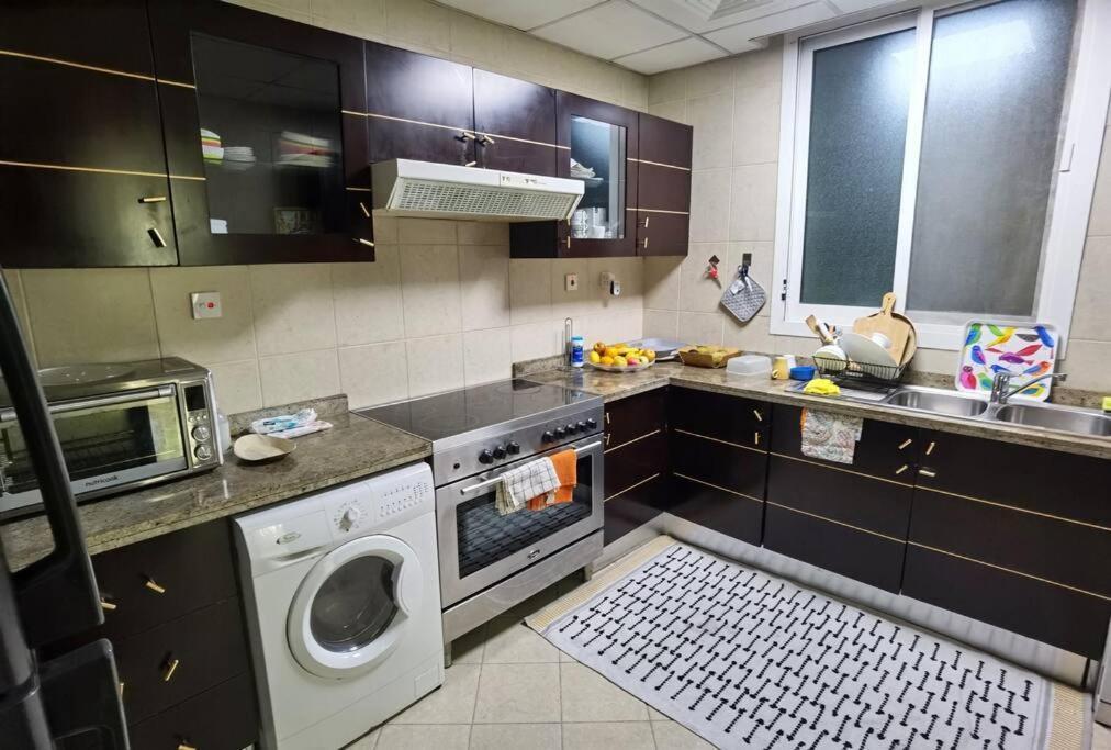 Marina View, 3 Min Walk To Metro And Beach Plus Free One Hour Boat Trip Apartament Dubai
