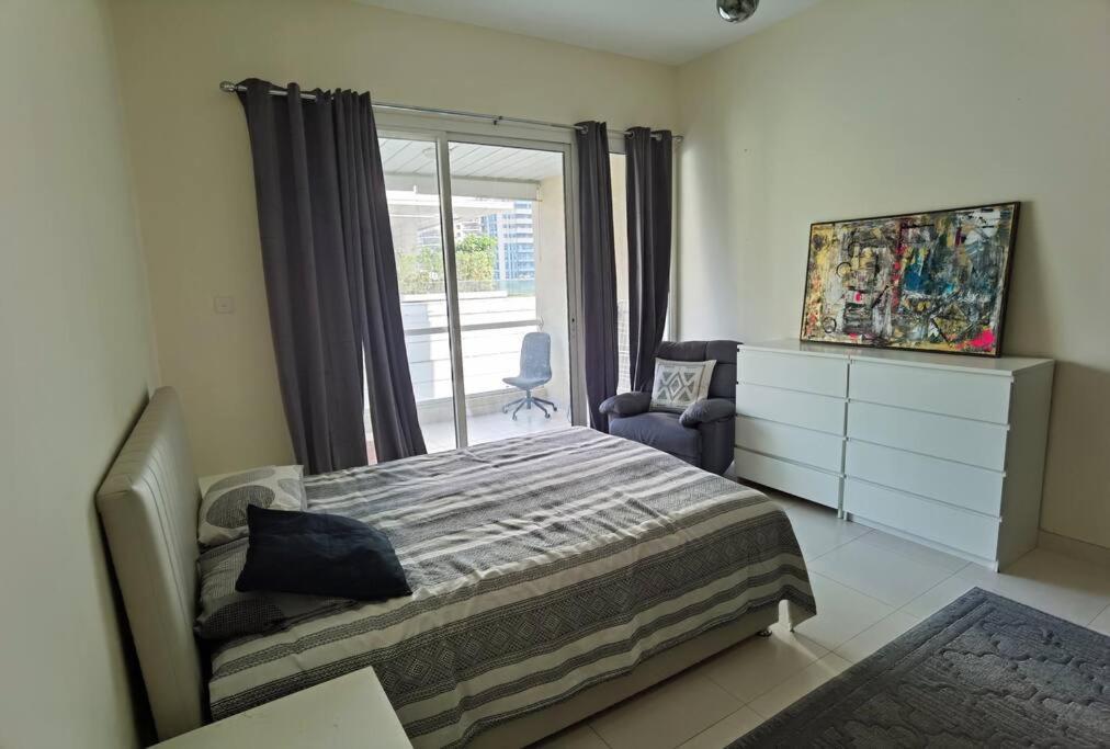 Apartament Marina View, 3 Min Walk To Metro And Beach Plus Free One Hour Boat Trip Dubai