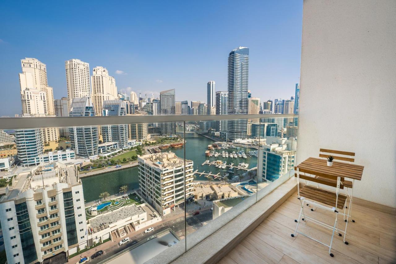 Apartment Fam Living - Marina Marvel - With Breathtaking Views In One Tower Dubai
