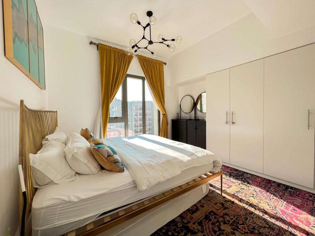 Bright And Spacious 2 Bedroom With Private Balcony Apartamento Dubai