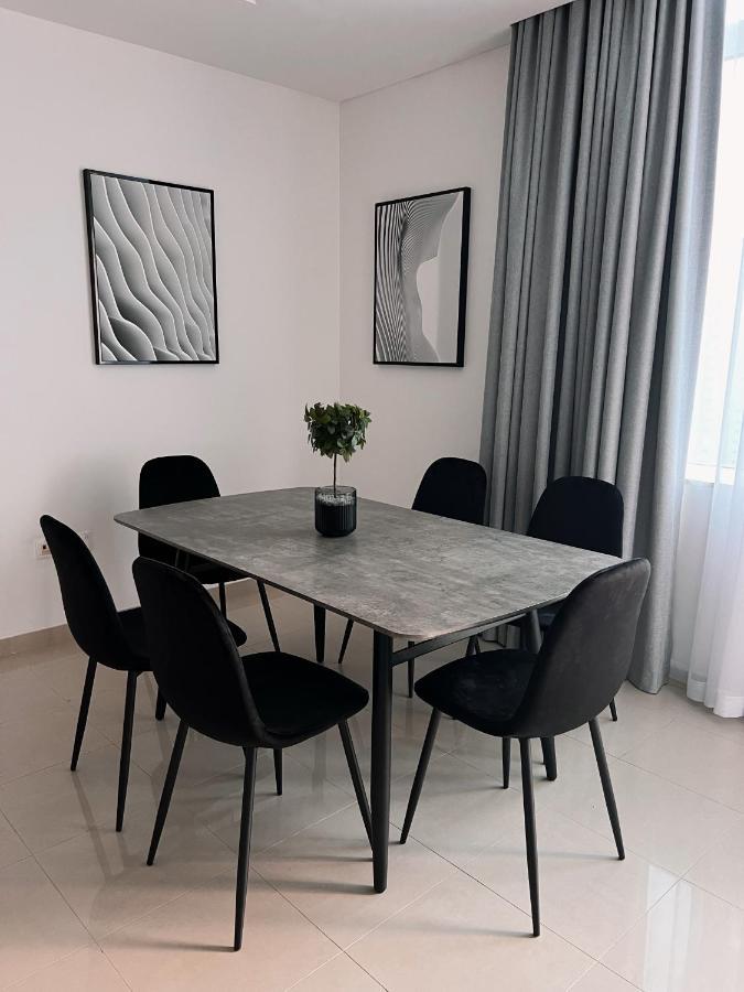 Appartement Stylish 2 Bdr In Marina & Beach Access Available