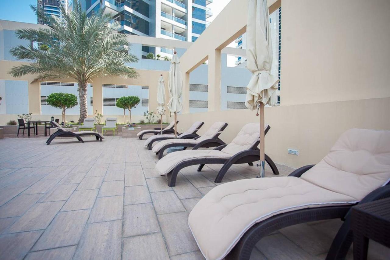 Lovely Eye & Sea View, 3 Mints To * Dubai