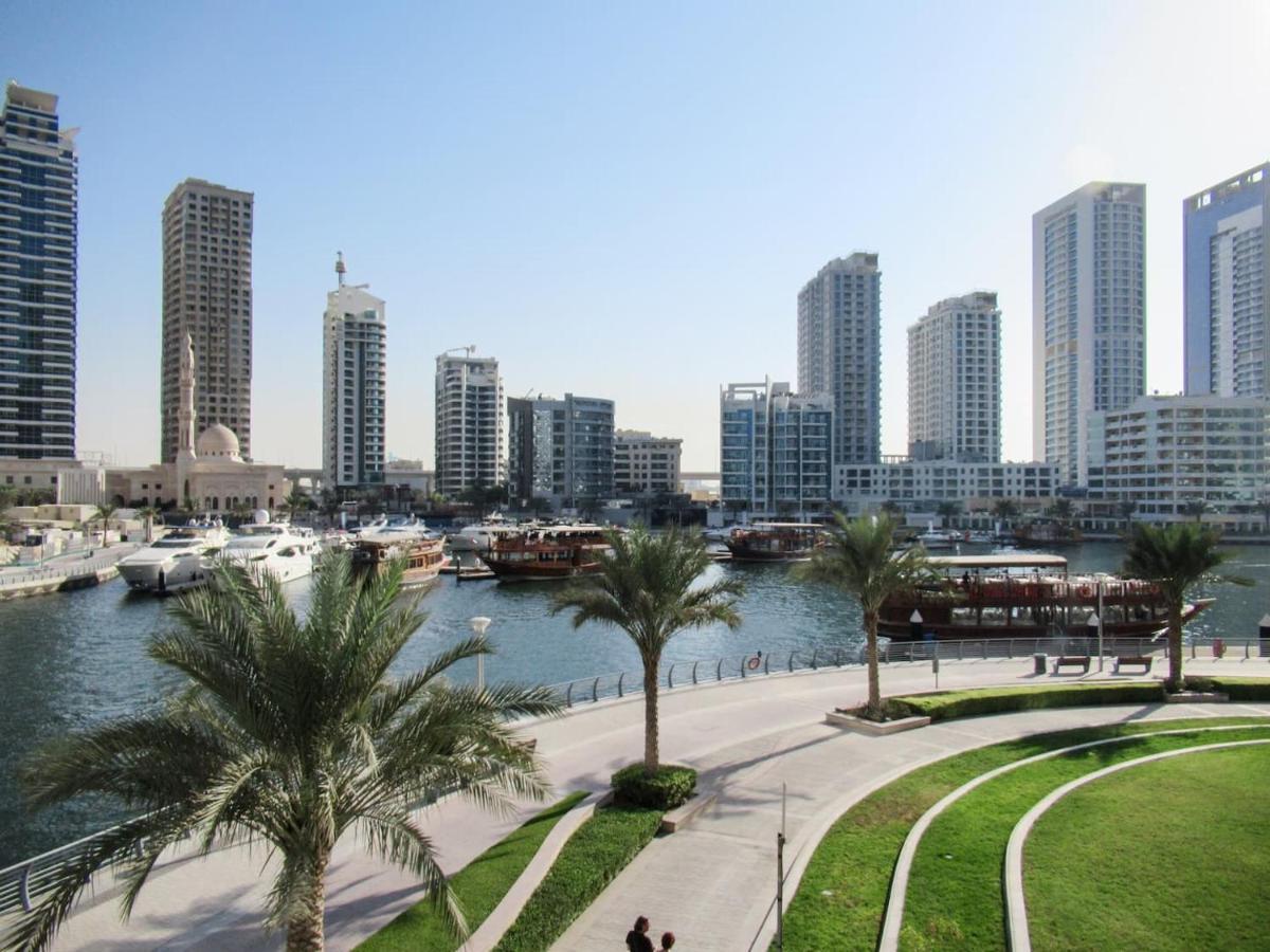 Appartement Lovely Eye & Sea View, 3 Mints To Dubai