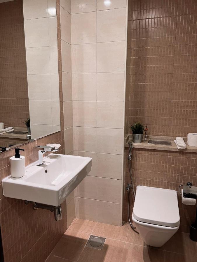 Appartement Stylish 2 Bdr In Marina & Beach Access Available Dubai