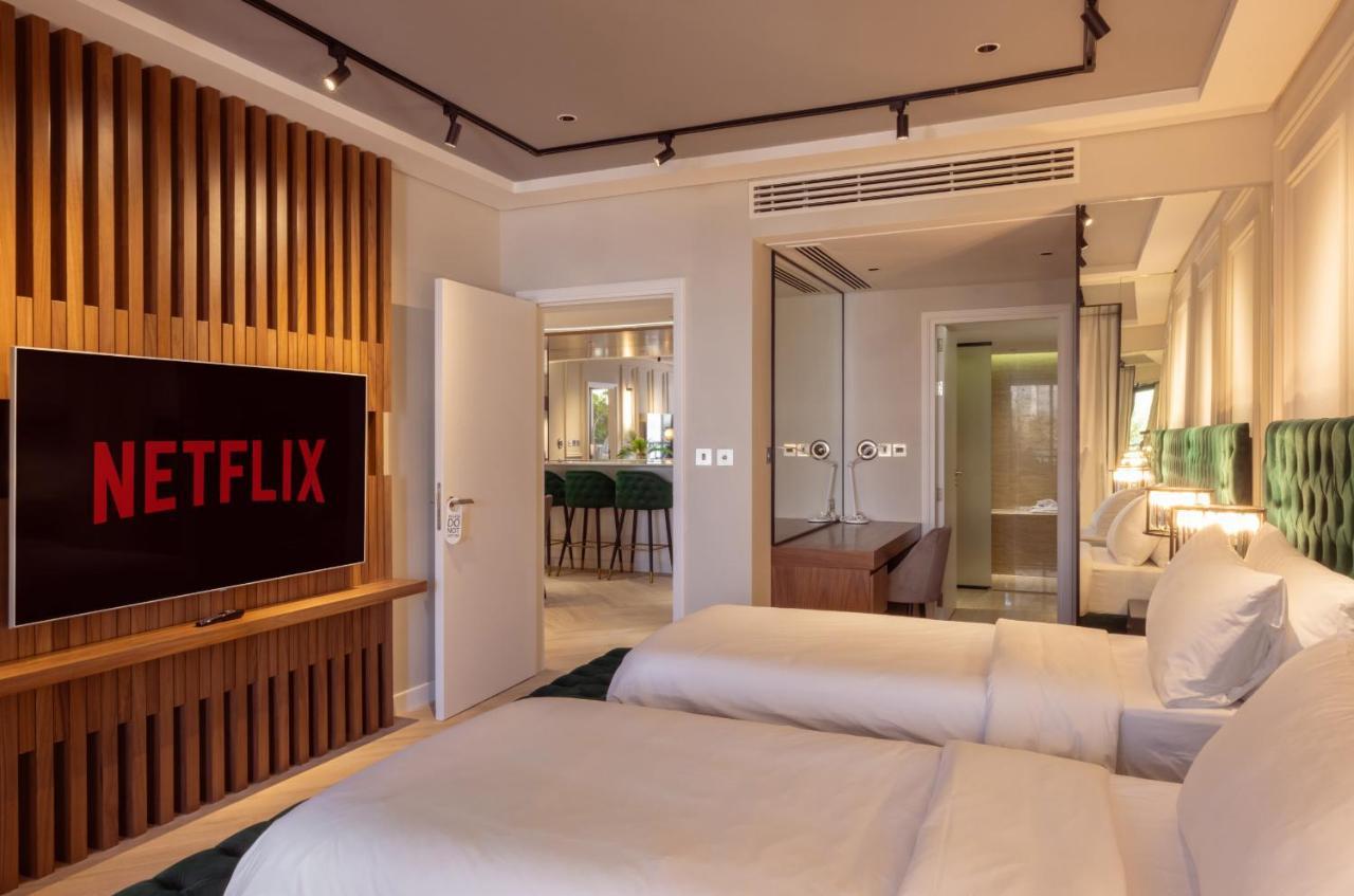 Signature - The Palm Jumeirah * Dubai
