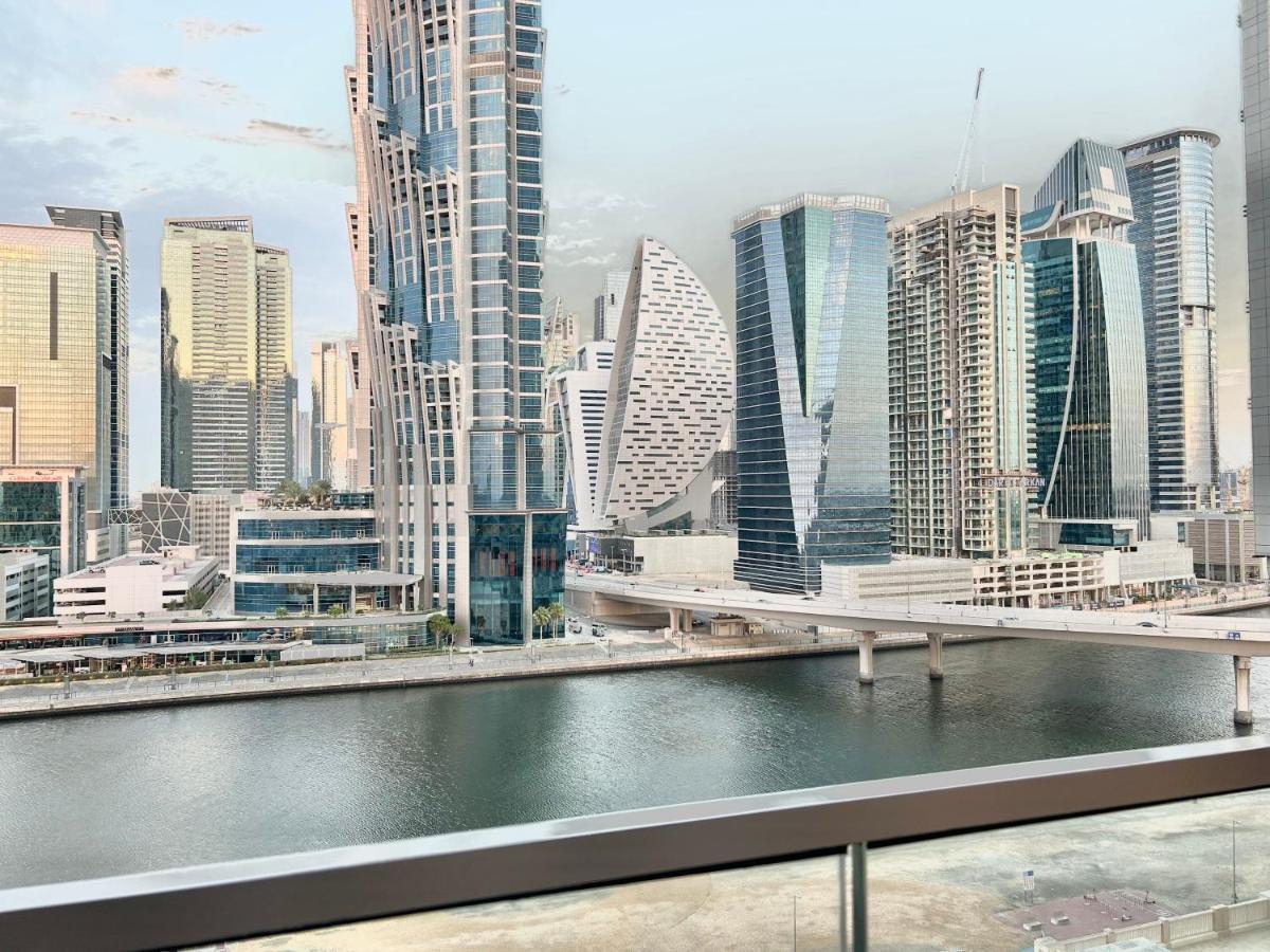 Lejlighed Stunning 1bedroom With Balcony In Al Habtoor *