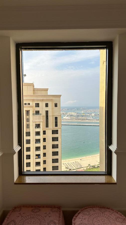 Neyar Beach Vibes - The Penthouse Ostello *