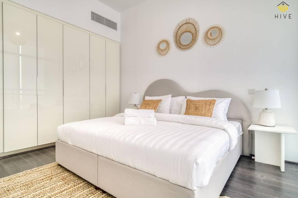 Appartement Beautiful 2 Bedroom In J8 Dubaï