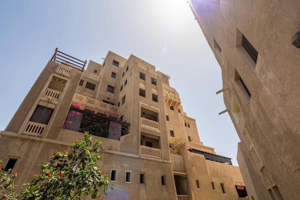 Cool&spacious In Fabulous Location *