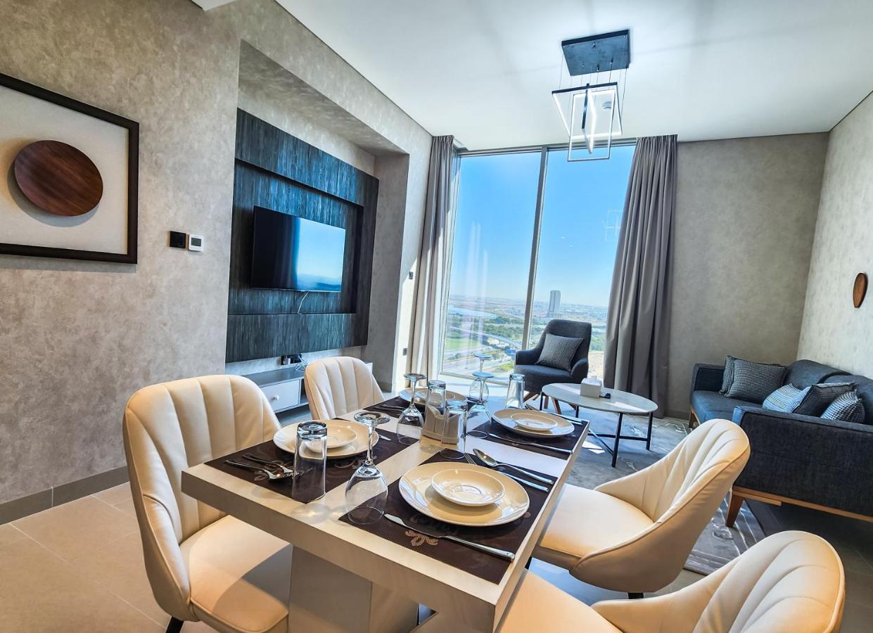 By Latinem Luxury 2br Cv B1614 Near Burj Khalifa