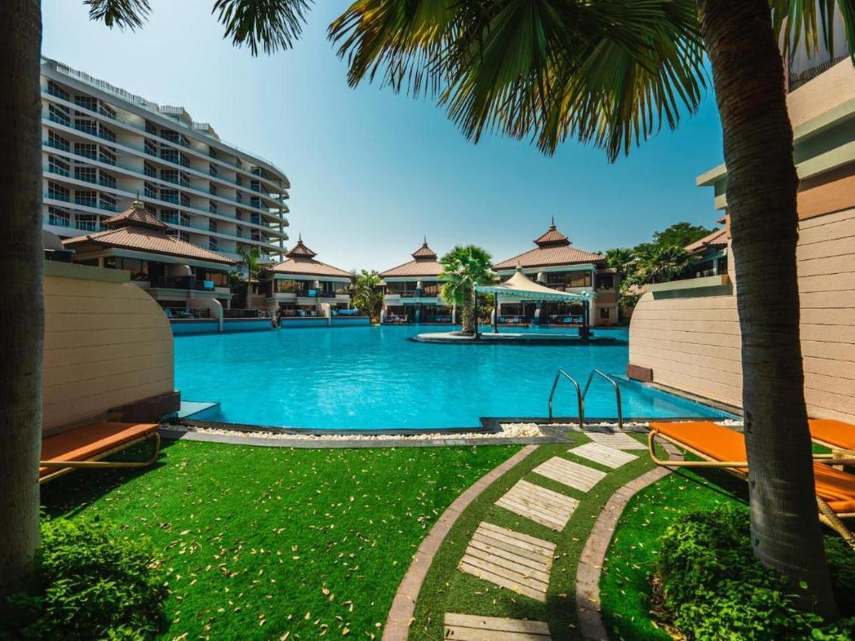 Signature - The Palm Jumeirah Dubai