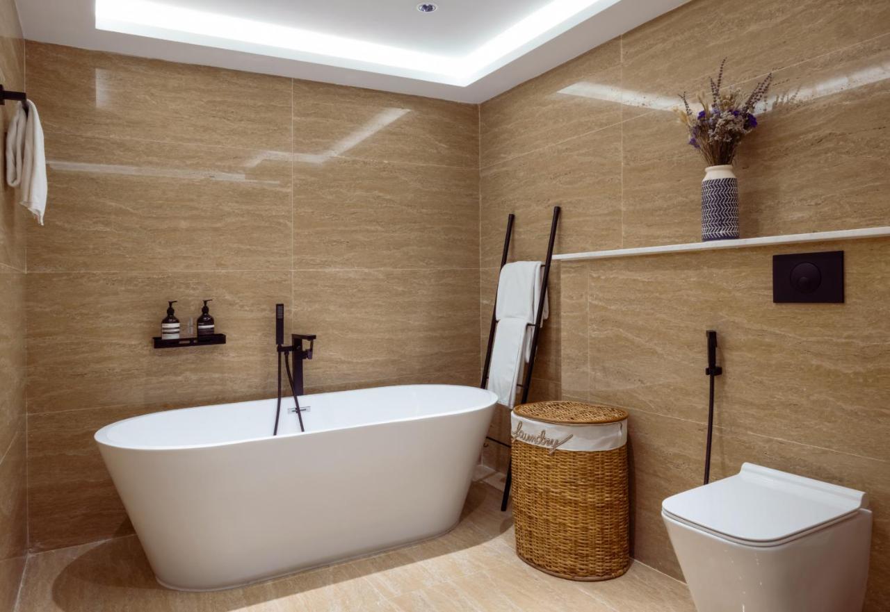 Signature - The Palm Jumeirah Dubai