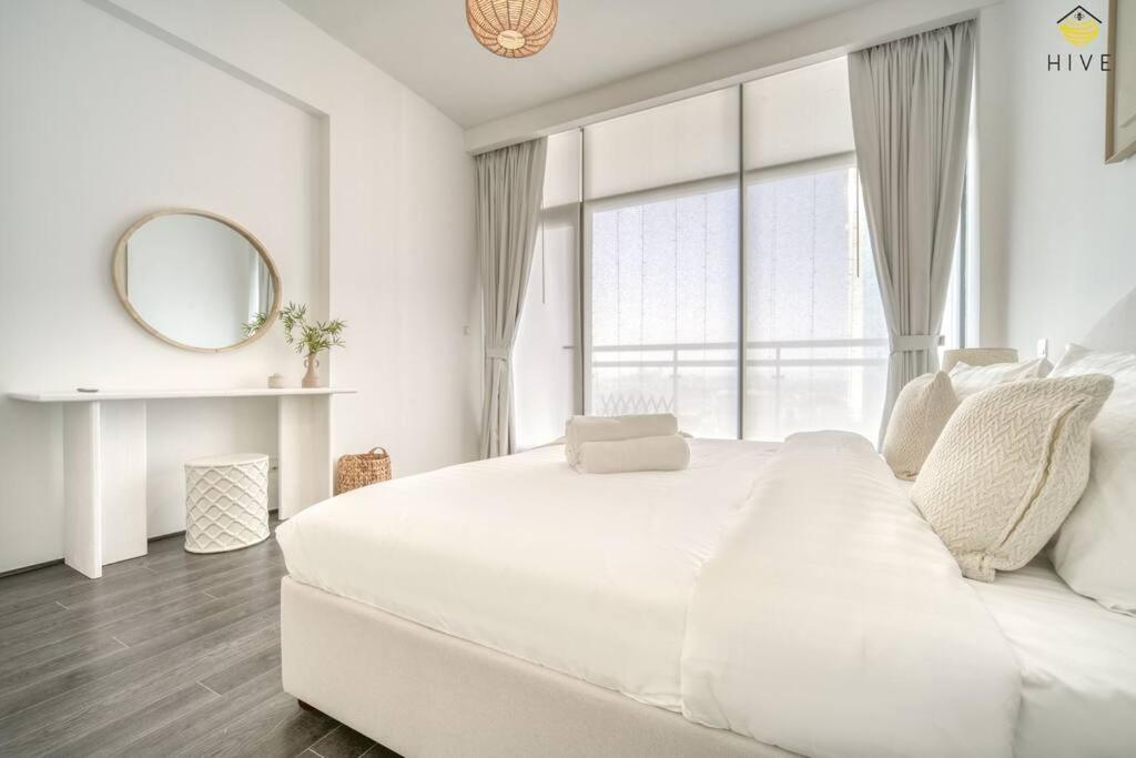 Beautiful 2 Bedroom In J8 Appartement *