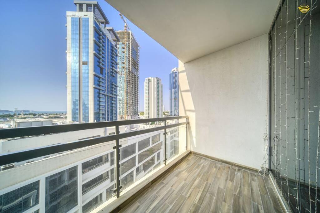 Appartement Beautiful 2 Bedroom In J8 *