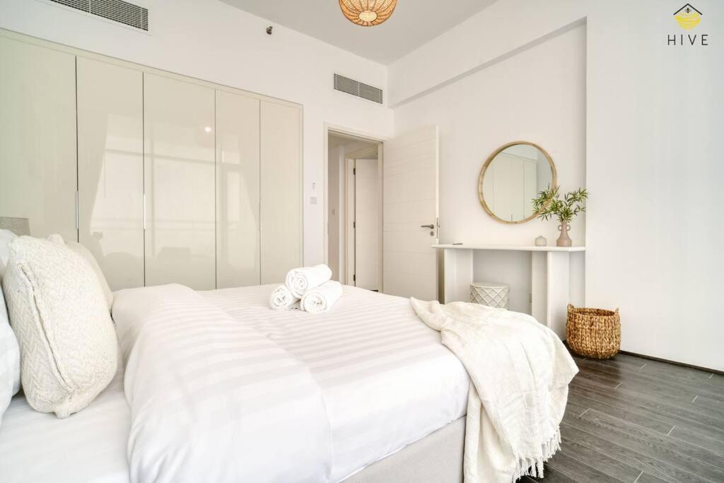 Appartement Beautiful 2 Bedroom In J8 Dubaï