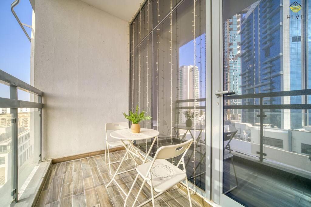 Beautiful 2 Bedroom In J8 Appartement *