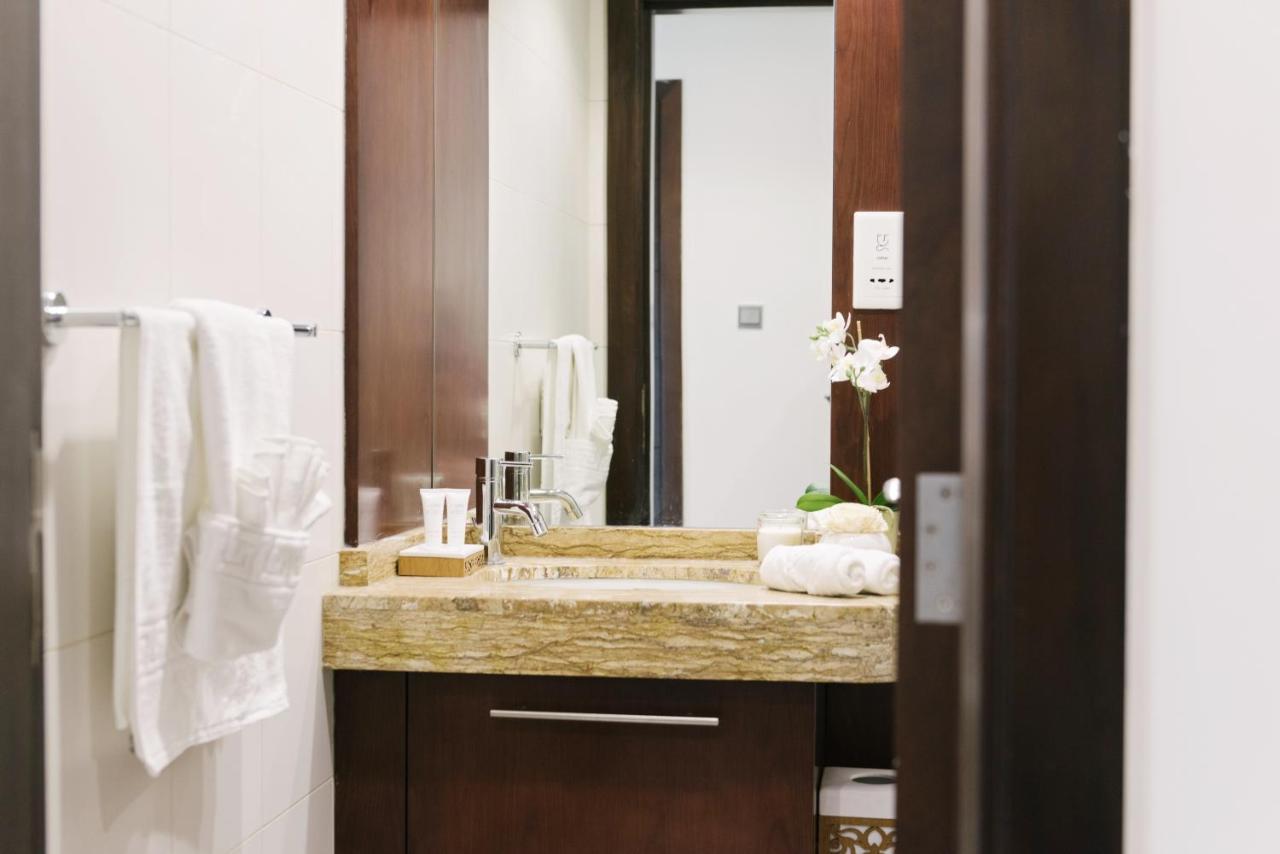 Boutique Living - Burj Views Appartamento Dubai