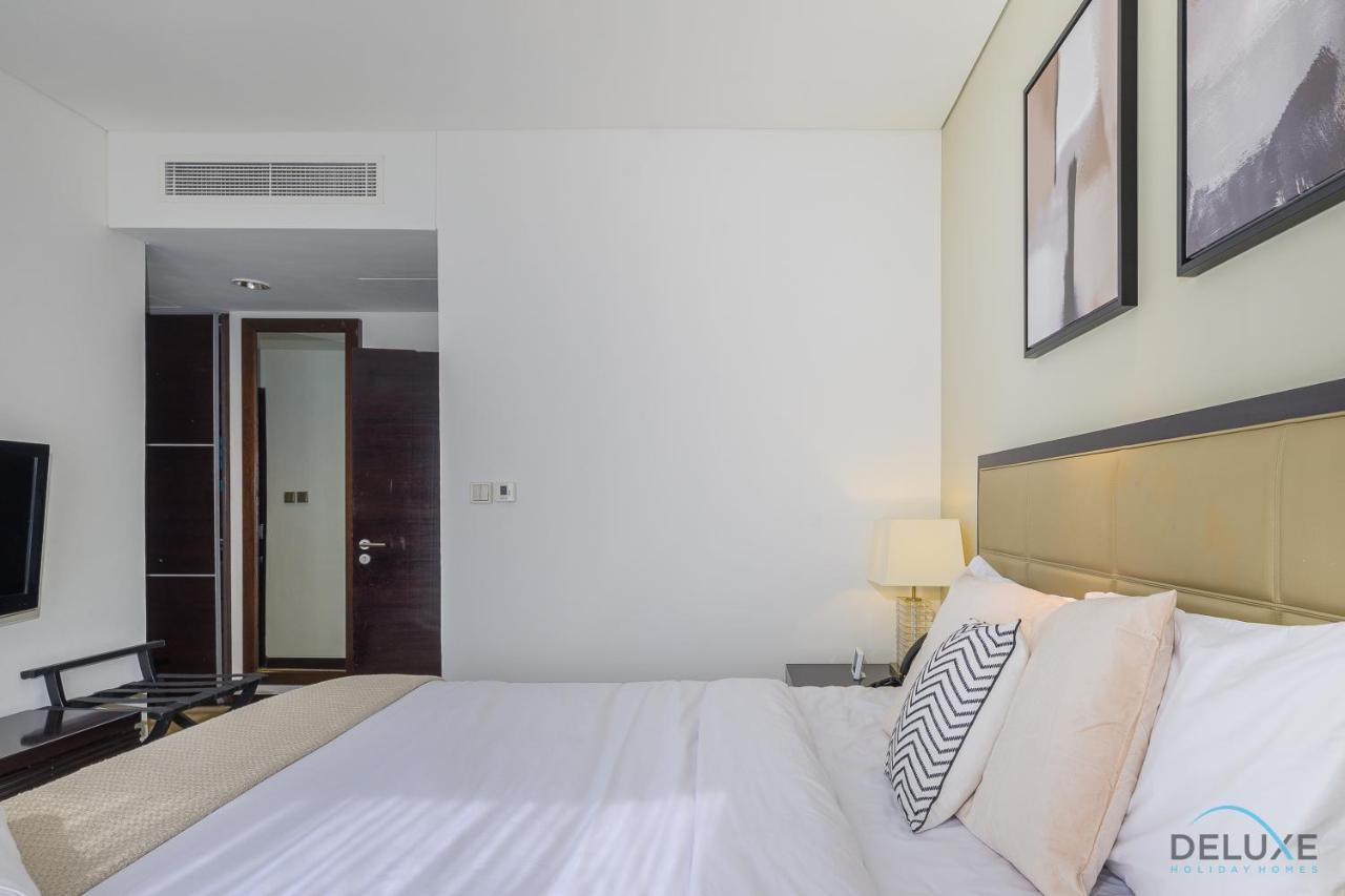 Ornate 1br In The Address Residences Marina By Deluxe Homes