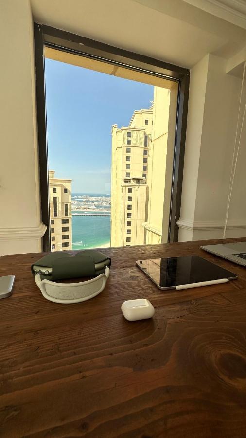 Neyar Beach Vibes - The Penthouse Ostello