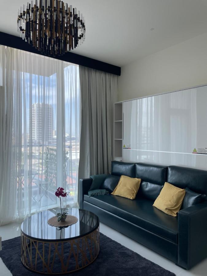 Miraclz Skyline Tower *