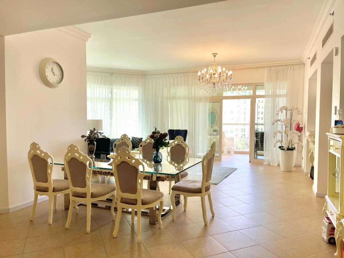 Luxury - Beachfront - Spacious Shoreline Residences - 5 Star Private *