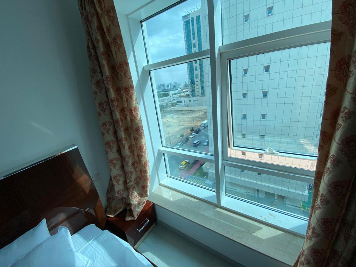 Wonderful ' For Girls Only ' In Tecom, Al Barsha Privatunterkunft Dubai