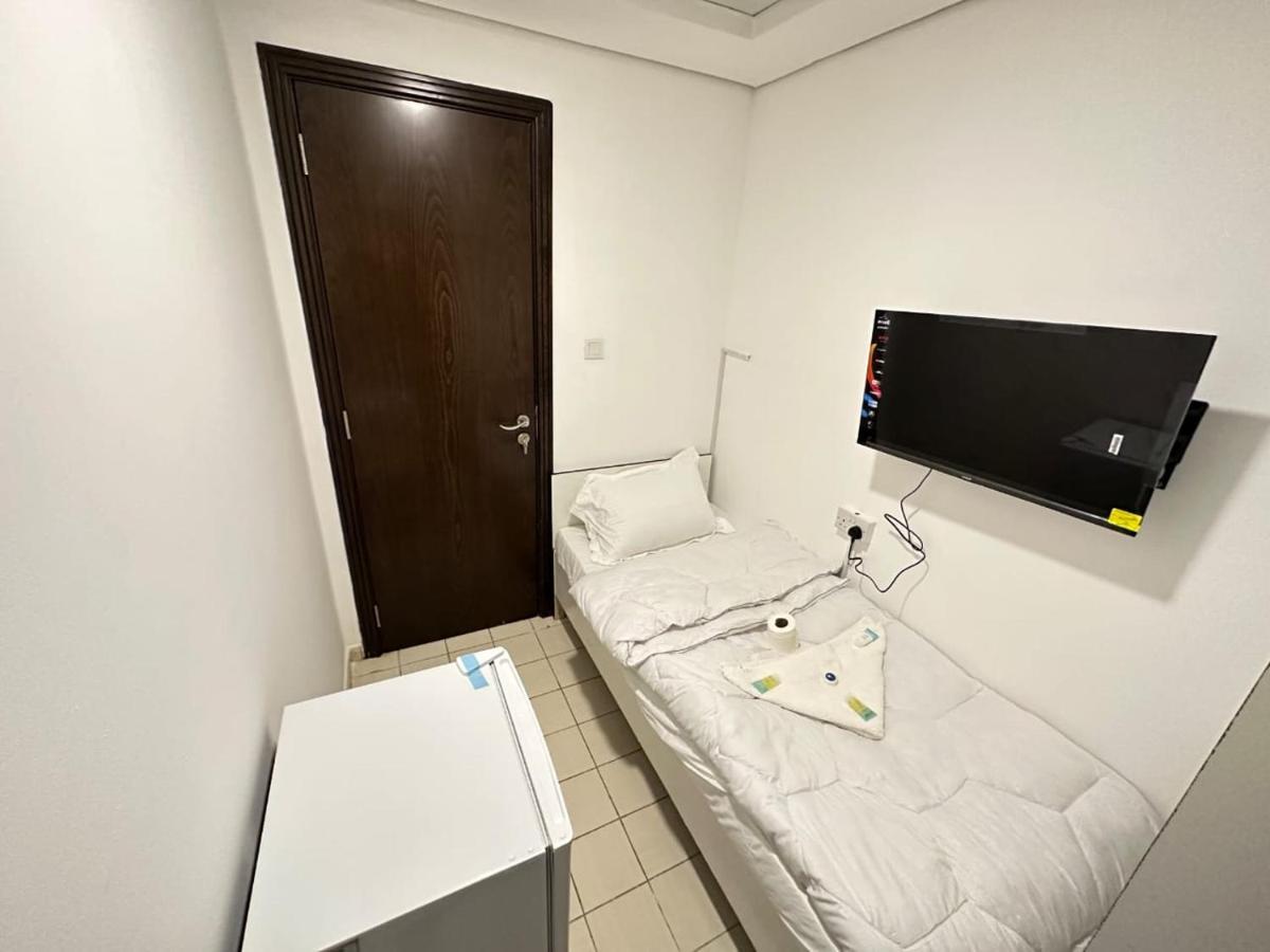 Privatunterkunft Wonderful ' For Girls Only ' In Tecom, Al Barsha