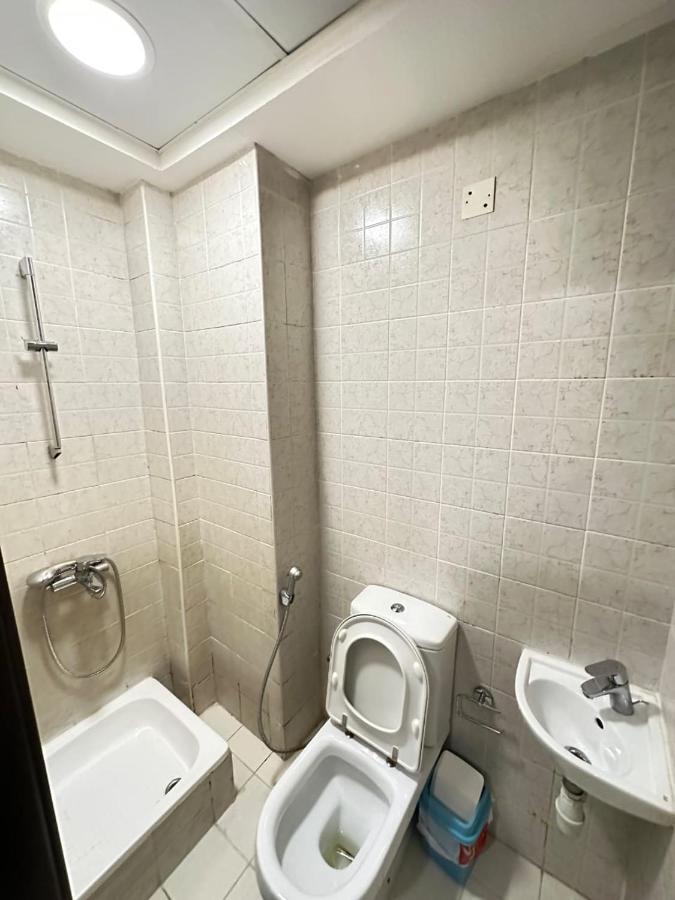 Privatunterkunft Wonderful ' For Girls Only ' In Tecom, Al Barsha Dubai