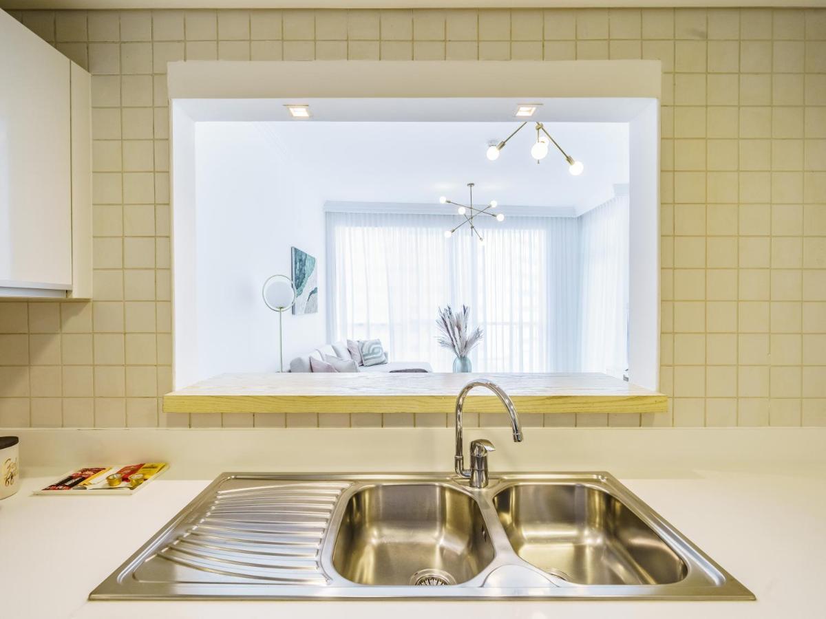 Appartement Beautifully Furnished 1br-dubai Eye View And Private Beach Access