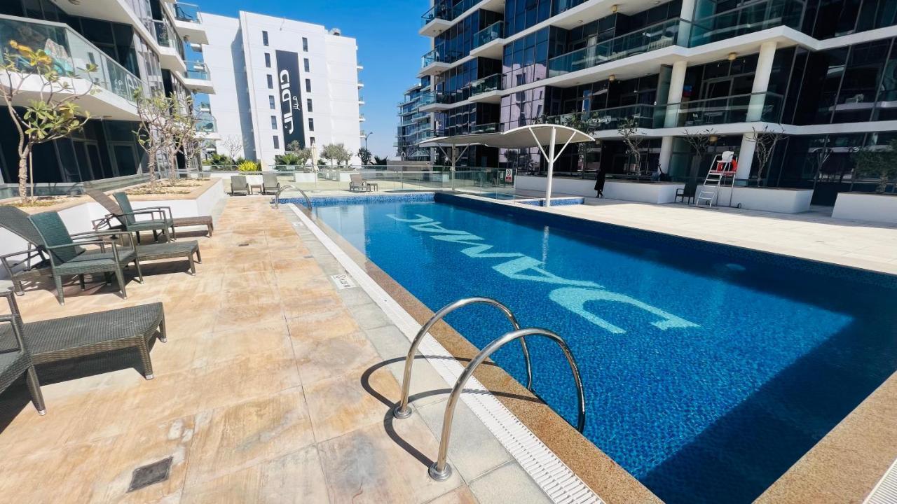 Newly Furnished Bright And Cozy - Damac Hills Appartamento *