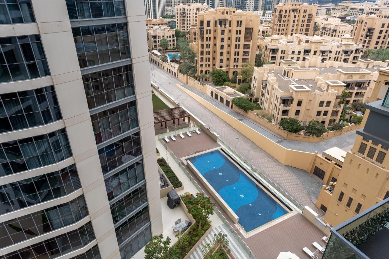 Waves - Chic With Skyline Views Apartamento
