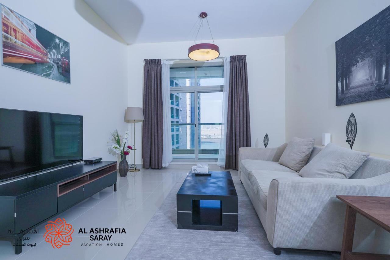Apartment Alasharafia Saray, Spacious 1br In Sport Dubai