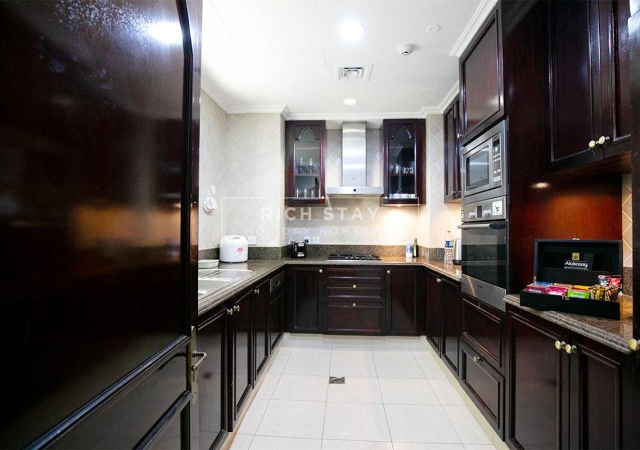 Incredible 2br Apartment, Downtown With Burj & Mall View By Rich Apartamento *