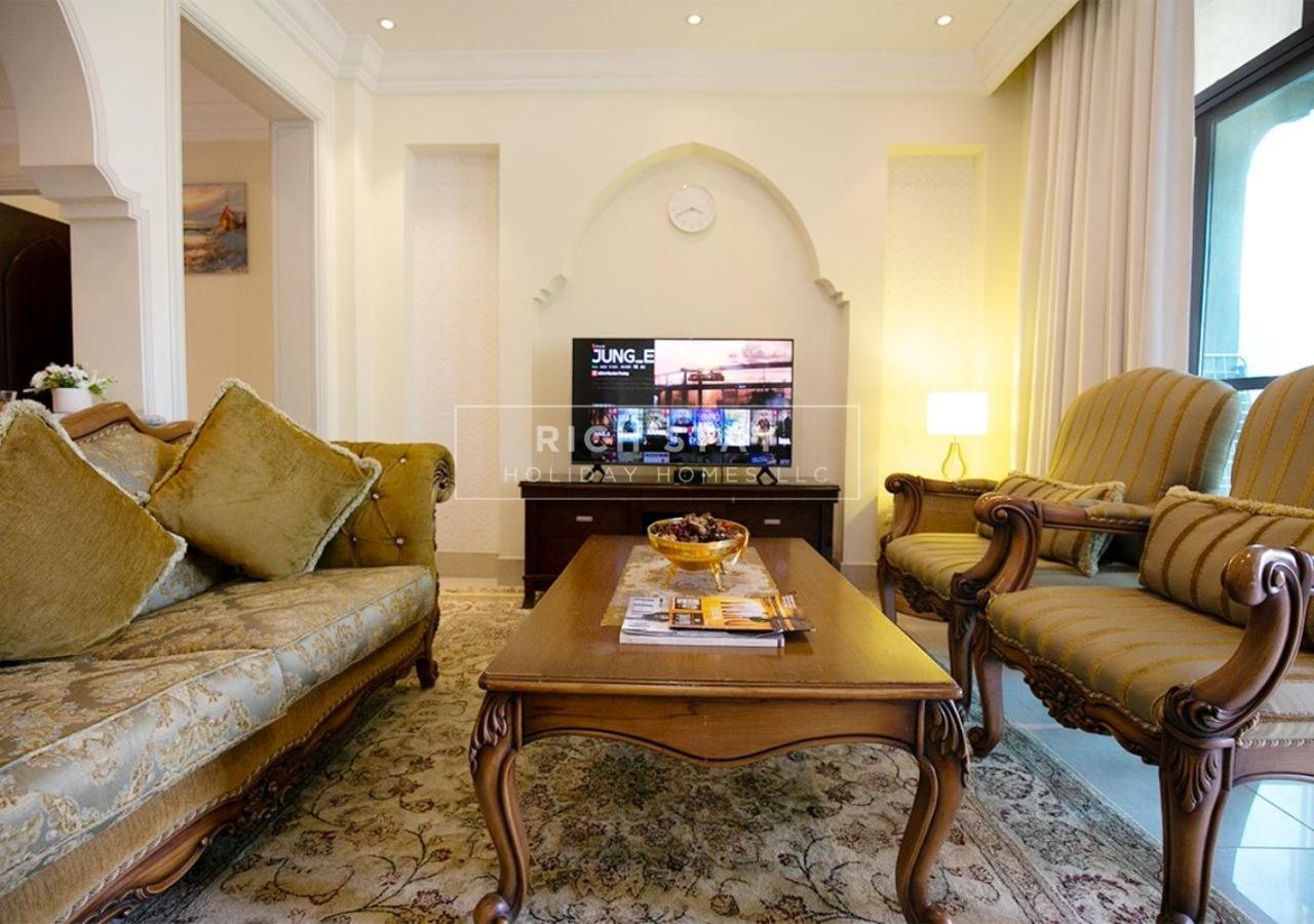 Incredible 2br Apartment, Downtown With Burj & Mall View By Rich Apartamento *