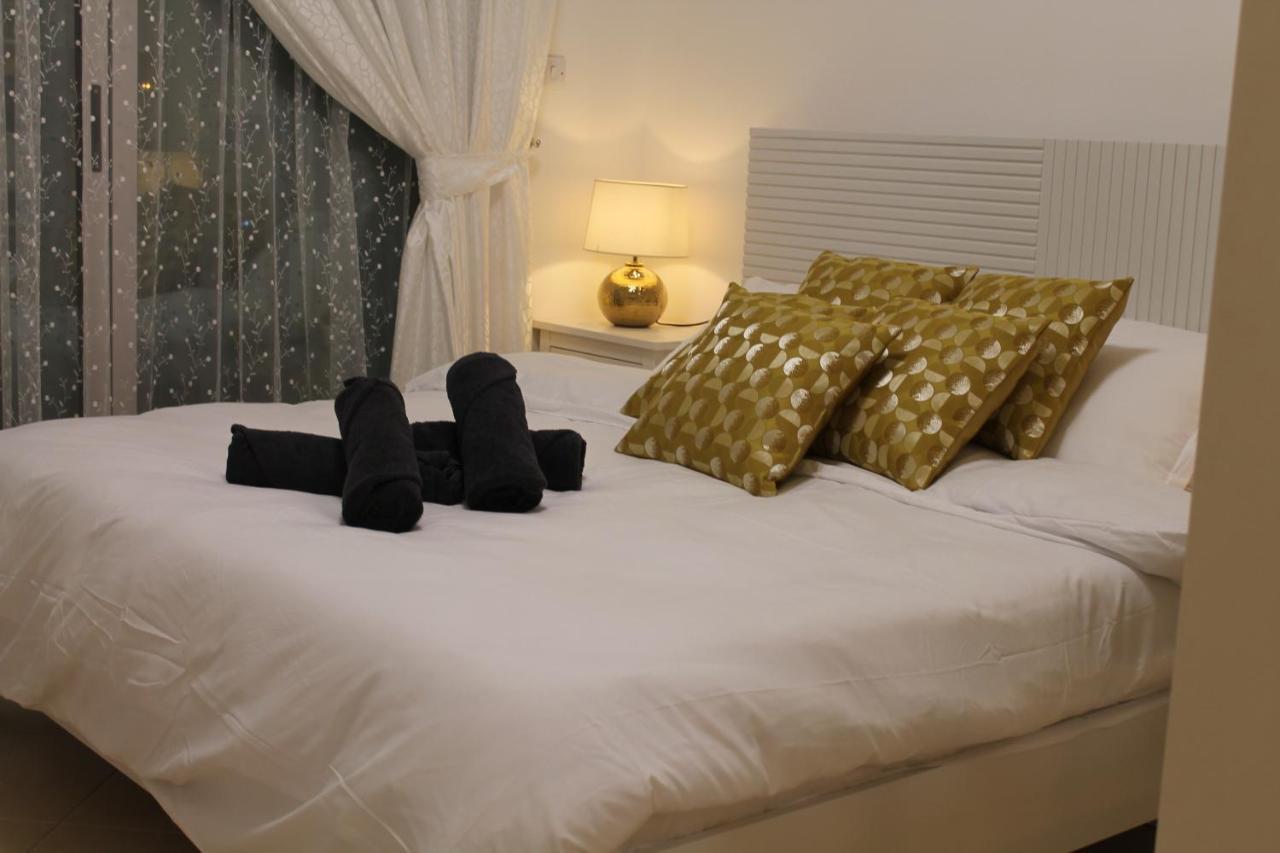 Spacious In Marina Close To Metro And Dubái