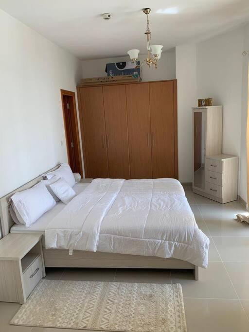 One Bedroom Apartment- Impz Apartamento Dubái