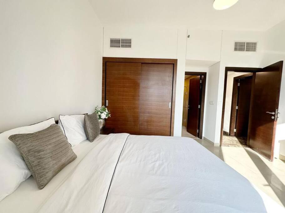 Apartament Walk To The Beach - Sparkle Towers With Marina Views *