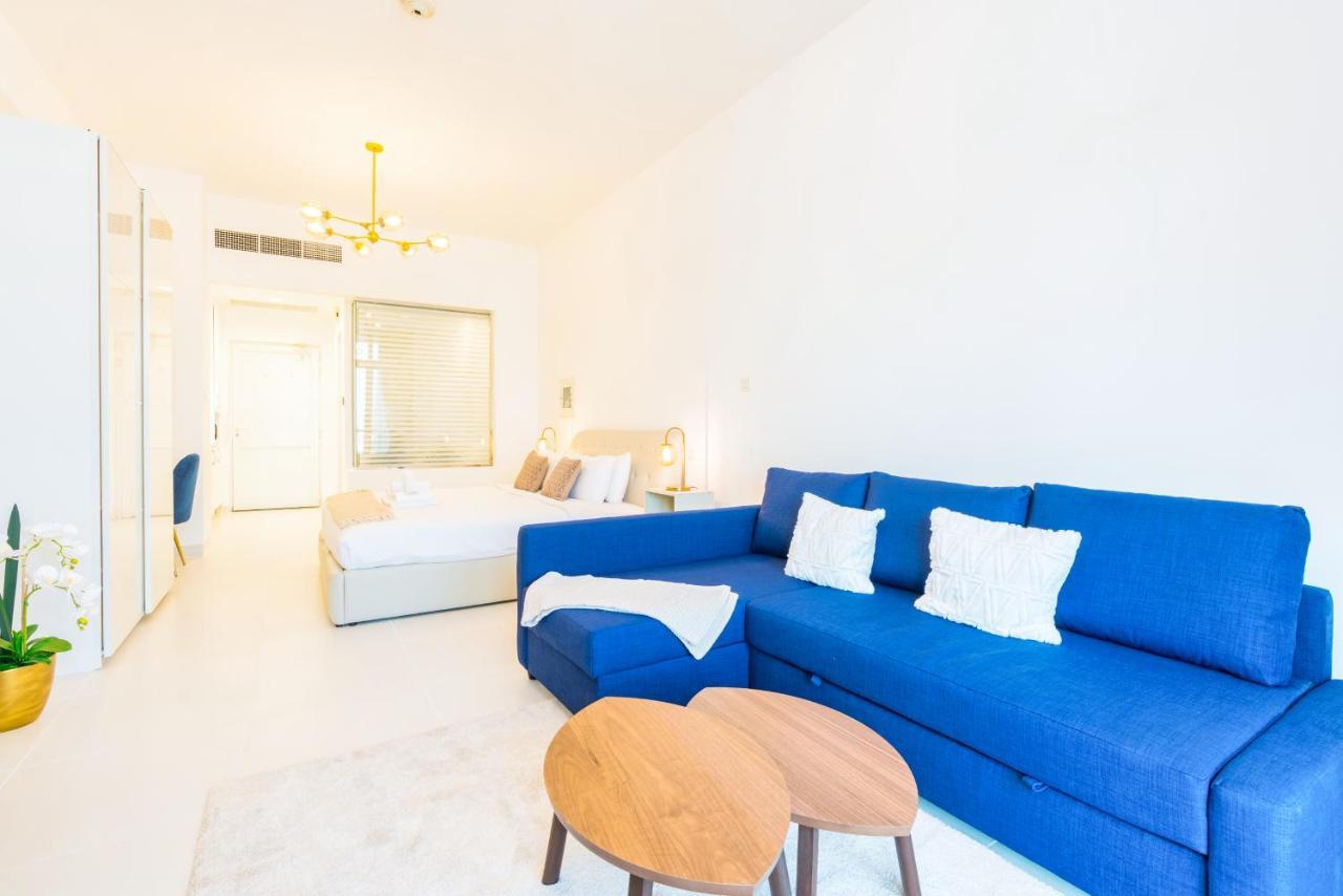 Apartment Gorgeous With Breath-taking Palm Views