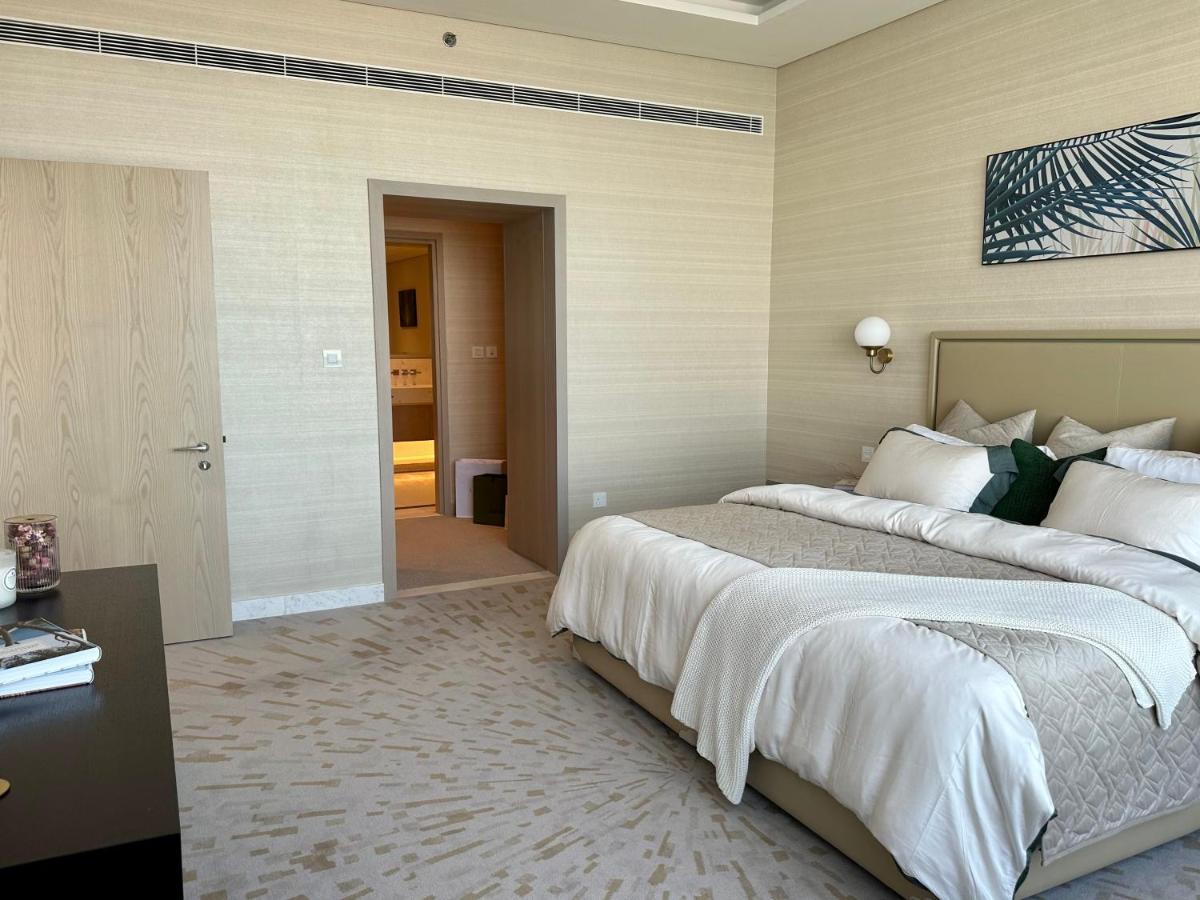 Apartment Palm Tower Where Luxury & View Meet In One Place Dubai