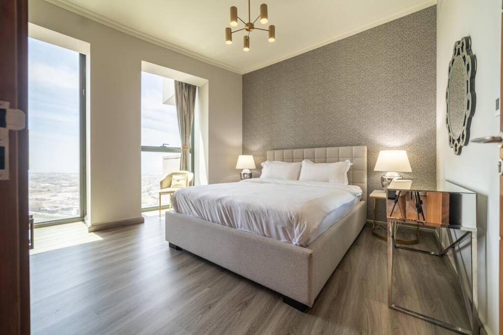 First Class 3br With Full Burj Khalifa And Fountain View Apartment