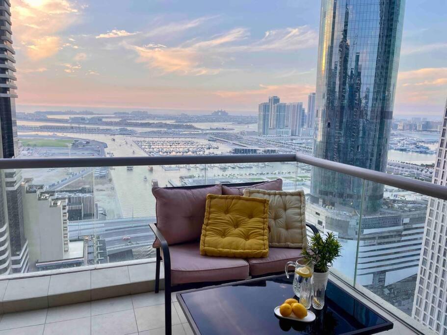 Apartamento Stunning Canal And Palm View 'best Unit' Dubái