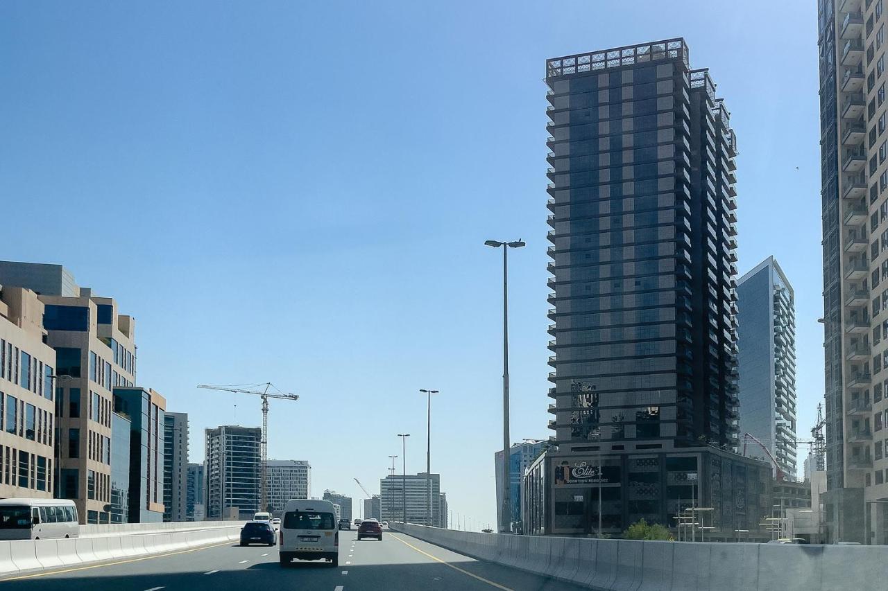 Beautiful In Elite Downtown * Dubái