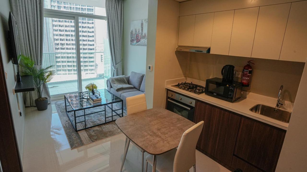 Cozy 1br 5mins Walk Form Mall Apartment Dubai